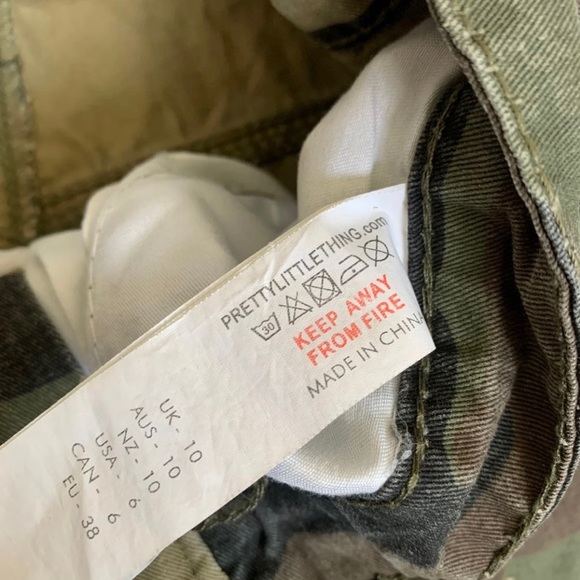 Pretty Little Thing Distressed Camo Shorts - Picture 7 of 8